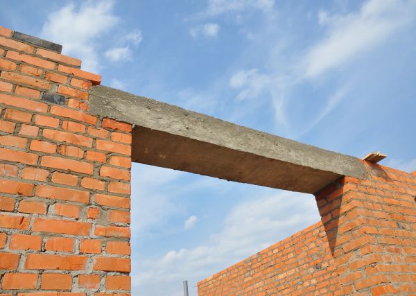 Lintel Installation in Eagle